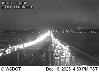 Mercer Island: I-90 at MP 5.7: Floating Bridge, East Highrise