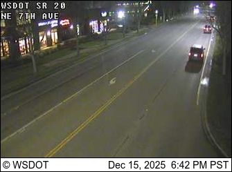 Oak Harbor: SR 20 at MP 32.6: NE 7th Ave