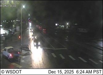 Oak Harbor: SR 20 at MP 32.9: Midway Blvd