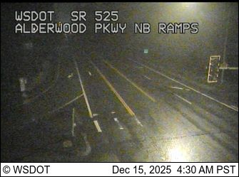Lynnwood: SR 525 at MP 0.8: Alderwood Pkwy, NB Ramps