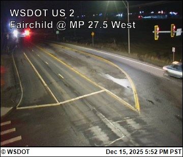 Fairchild › West: US 2 at MP 275.3 - looking West