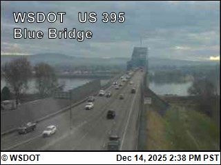 Tri-Cities › North: US 395 at MP 19.2: Blue Bridge