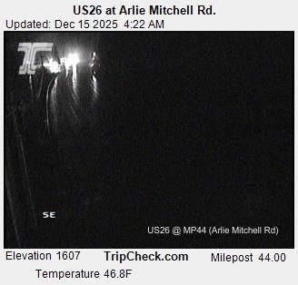 Welches: US26 at Arlie Mitchell Rd