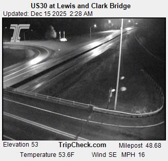 Rainier: US30 at Lewis and Clark Bridge