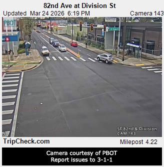 Portland: 82nd Ave at Division St