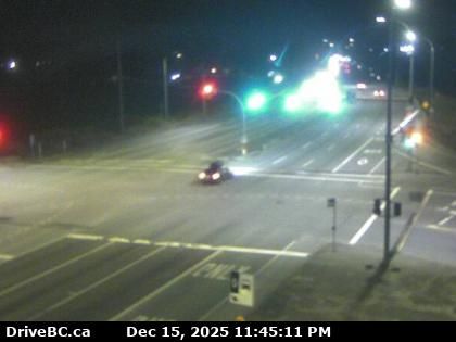 Pitt Meadows › South-east: Highway 7 (Lougheed Highway) at Kennedy Road, looking southeast