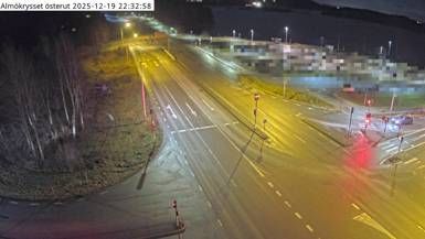 Myggenas › South-east: Almökrysset österut