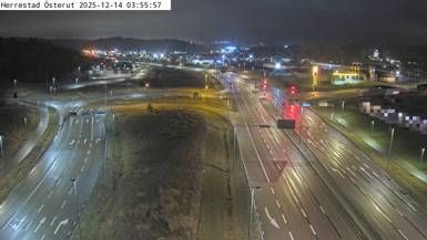 Vasemyren › East: Herrestad österut