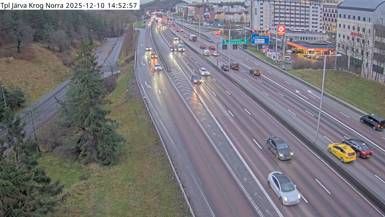 Bergshamra › South-east: Trafikplats Järva krog N