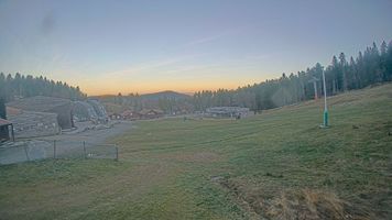 Sauvain › South-west: Station de Chalmazel