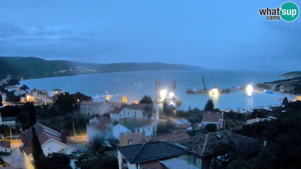 Pernat › South-east: Cres, Martinšćica