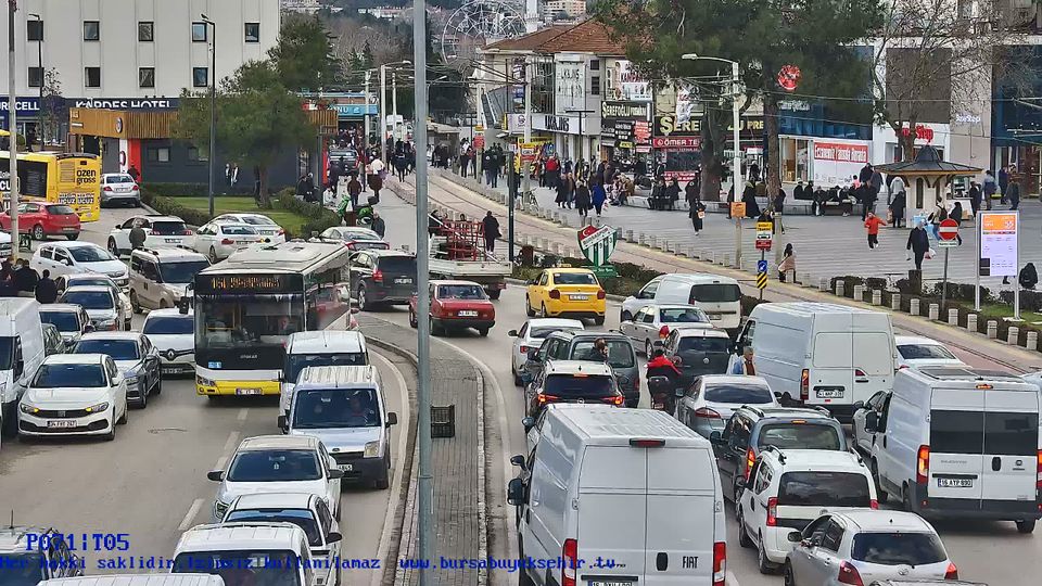 Santral Garaj Mahallesi: Santral Garaj: Kent Meydanı