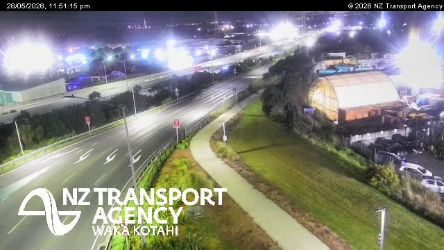 Henderson-Massey › South: SH16 Lincoln Rd South