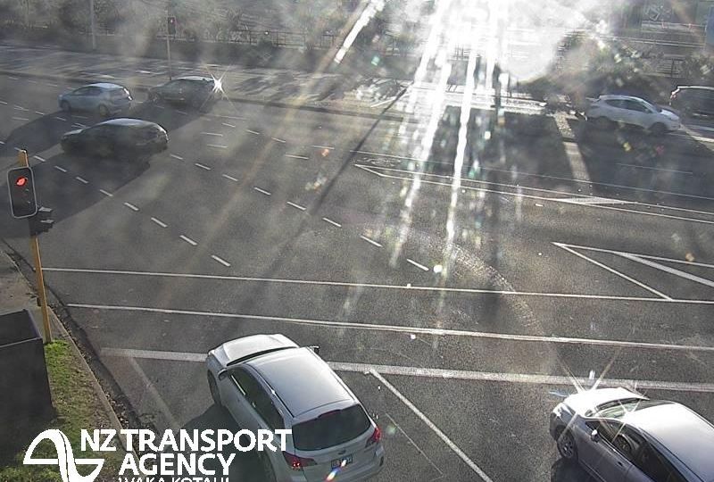 Dunedin › North: SH1