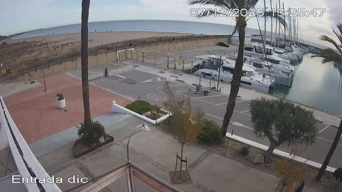 Castelldefels › East: Surf spot Castelldefels
