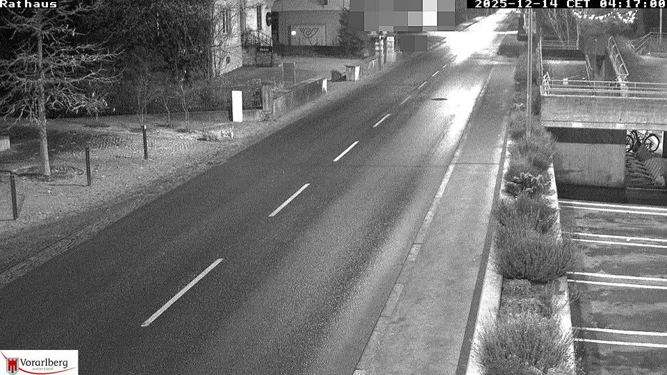 Stadt Bludenz: L190 Vorarlberger Straße, km 3,24 − Rathaus − Blickrichtung Bregenz