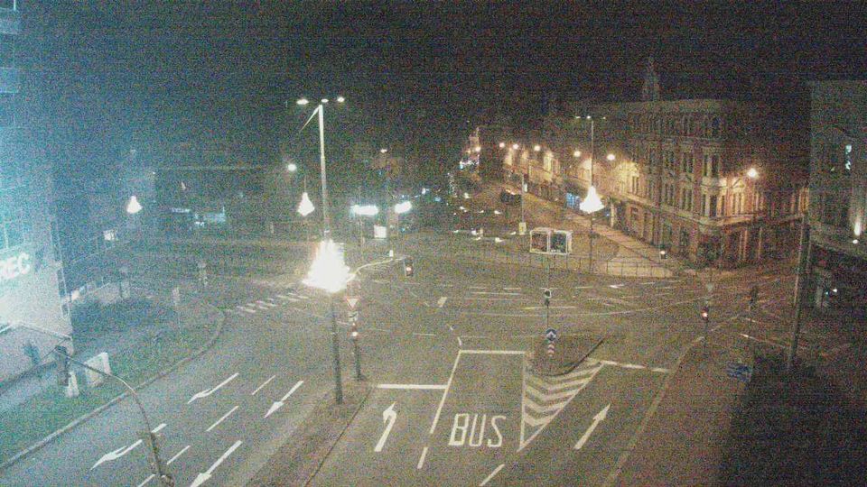 Liberec › West: Šaldovo Square