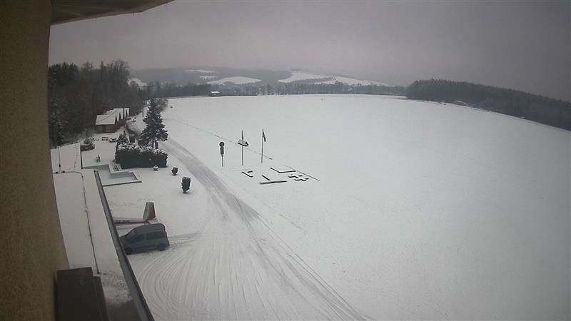 Plasy › South-east: Aeroklub