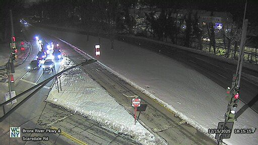 Yonkers: Bronx River Parkway at Scarsdale Road