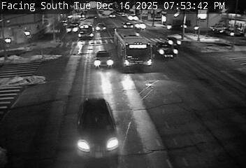 New York: Hillside Avenue @ Little Neck Parkway