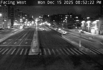 New York: Queens Blvd @ 65 Pl