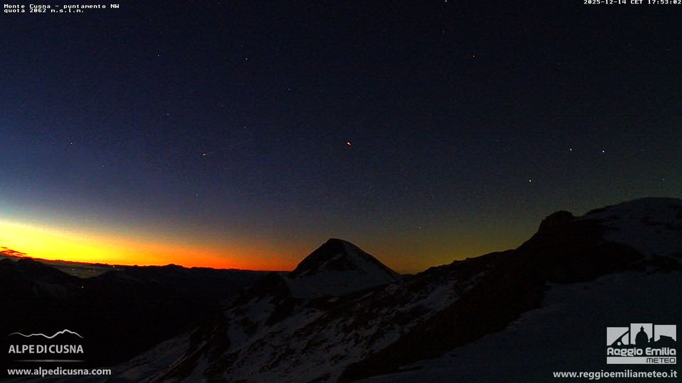 Villa Minozzo › West: Monte Cusna