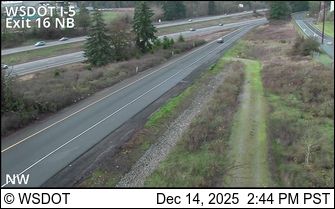 La Center: I-5 at MP 16.8: Exit 16 NB