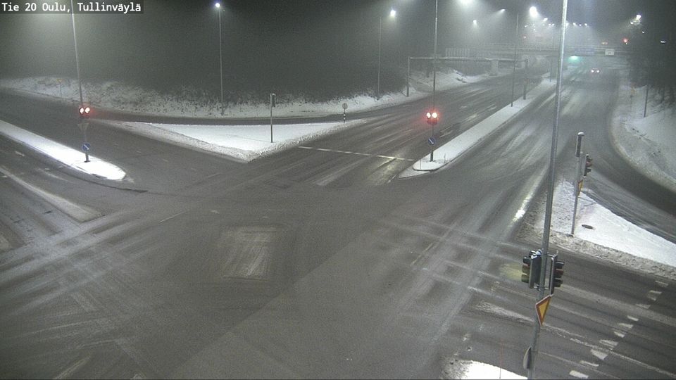 Oulu: Tie 20 - Tullinväylä - Kuusamoon