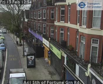 London: A41 Sth of Fortune Grn Rd