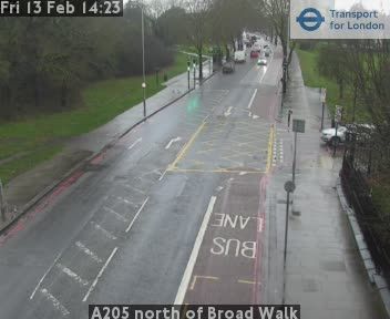 London Borough of Bexley: A205 north of Broad Walk