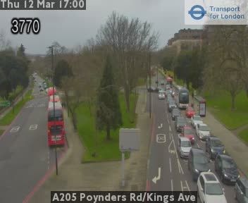London: A205 Poynders Rd/Kings Ave