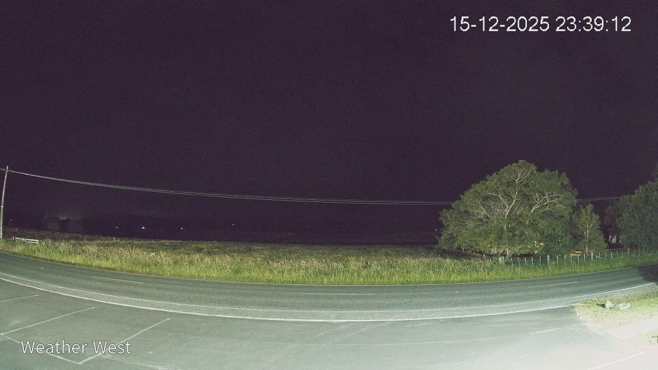 Rodney › West: North Shore Airport