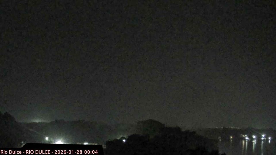 La Esmeralda: Parque Nacional Rio Dulce