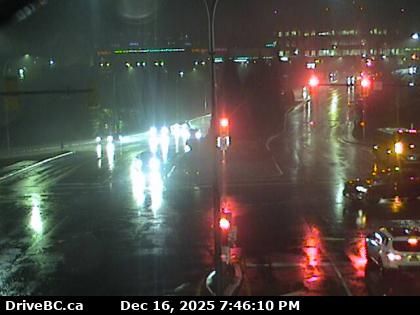 Saanich › North: Highway 1 at Helmcken Overpass, looking north