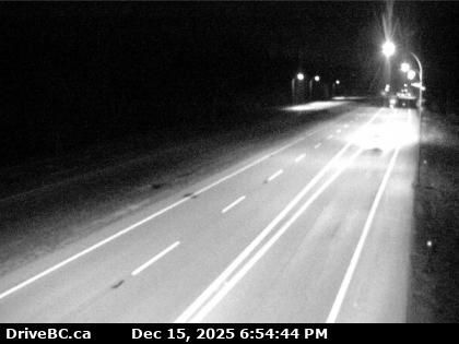 Qualicum Beach › West: Highway 19 south of Qualicum Interchange at Highway 4, looking west