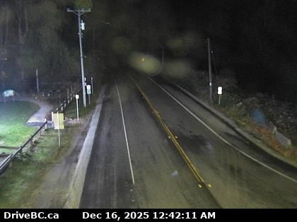 Chilliwack › East: Highway 7 at Deroche Road and Nicomen Road railway crossing, looking east