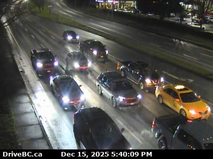 Saanich › South: Highway 17 at Cloverdale Avenue in Victoria, looking south