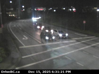 Saanich › South: Highway 17 northbound at - Road, looking south