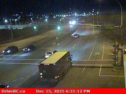 Delta › East: Highway 17 (South Fraser Perimeter Road) at 80 Street, looking east