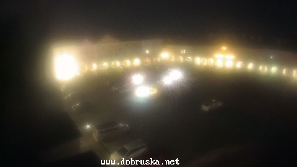 Nove Mesto nad Metuji › South-east: Nové Město nad Metují - Česko: Husovo náměstí