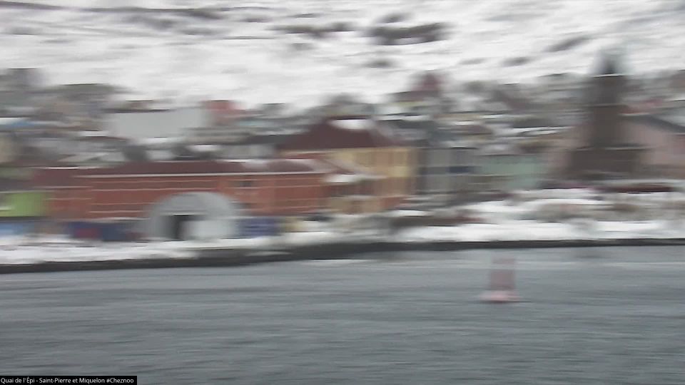 Saint-Pierre: Quai de l'Épi - Pointe aux Canons Lighthouse - Ile aux Marins
