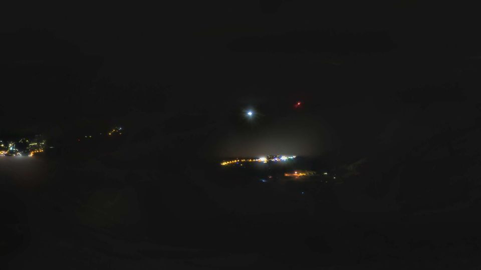 Saint-Etienne-de-Tinee: Auron - Las Donnas