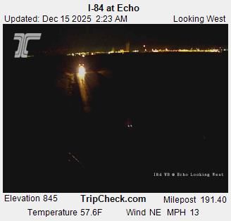 Echo: I-84 at - EB looking west