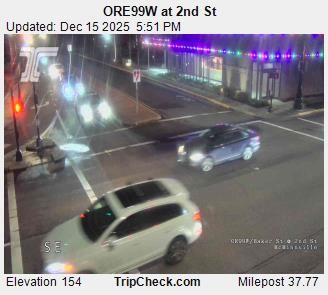 McMinnville: ORE99W at 2nd St