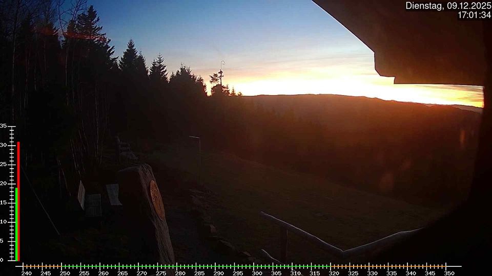 Loffenau: Teufelsmühle - Baden-Württemberg, Deutschland: + Startplatz für Gleitschirmflieger