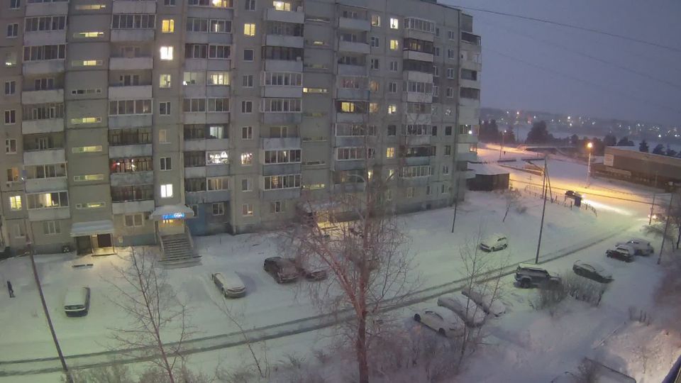 Bratsk: Ulitsa Kholodnova, 2