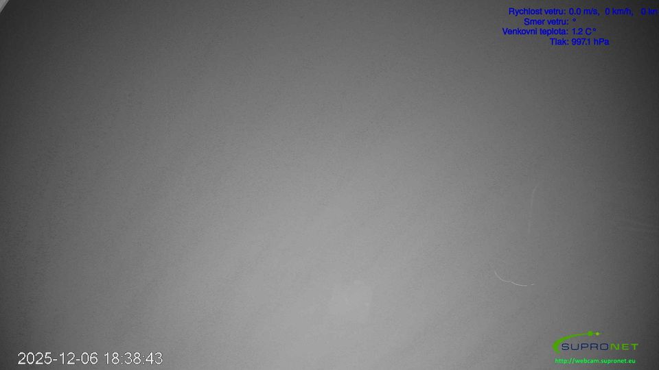 Vapenice › North: Rekreační Chata Lopata - Mikulčin vrch