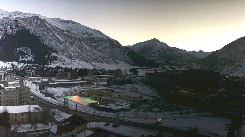 Andermatt: Holiday Village Andermatt Reuss - Andermatt, Bahnhof - Andermatt Swiss Alps AG - Andermatt Dorf - Urserental