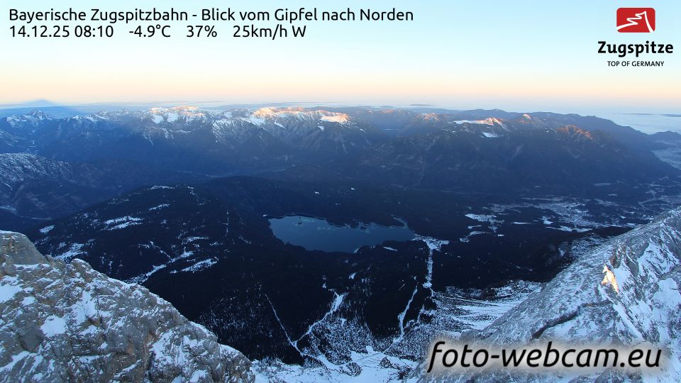 Grainau: Bayerische Zugspitzbahn - Blick vom Gipfel nach Norden
