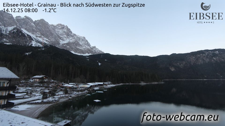 Grainau: Eibsee-Hotel - Blick nach Südwesten zur Zugspitze